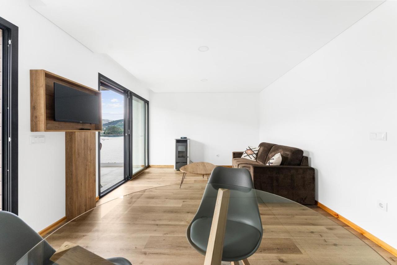 Geres Villas Eksteriør billede